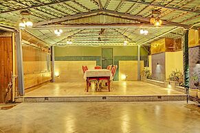 Deluxe Eastern View Vihaan Residency