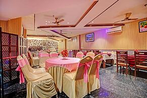 Deluxe Eastern View Vihaan Residency