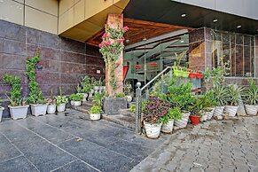 Deluxe Eastern View Vihaan Residency