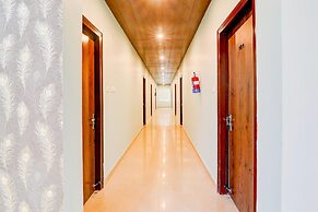 Super Deluxe Room Hotel Madhuvan & Lawn