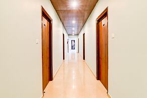Super Deluxe Room Hotel Madhuvan & Lawn
