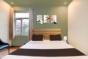 Super Deluxe Room Hotel Madhuvan & Lawn