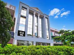 Deluxe Gurudwara Near RTC Complex