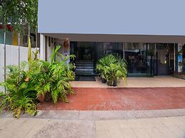 Deluxe Gurudwara Near RTC Complex