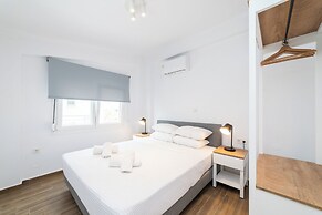 SLV Irida Apartment