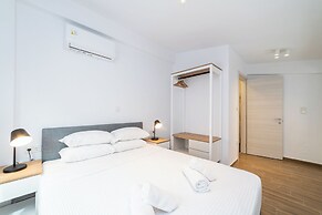 SLV Irida Apartment