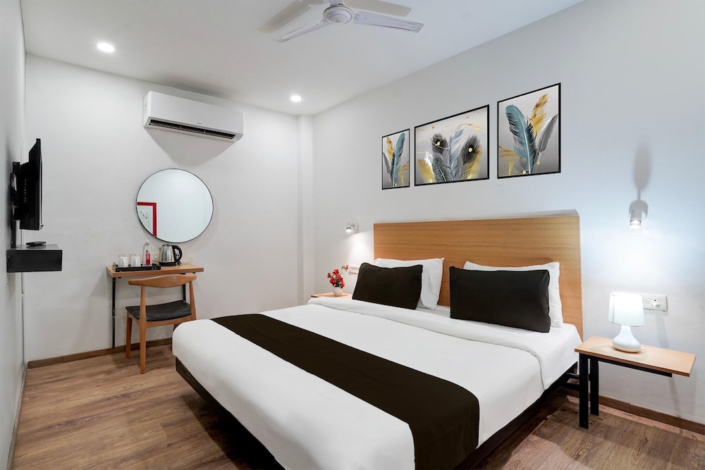 Deluxe Gomti Nagar Sector 6