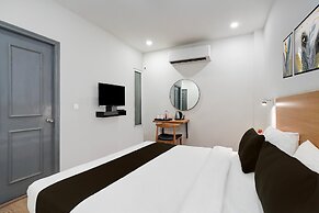 Deluxe Gomti Nagar Sector 6