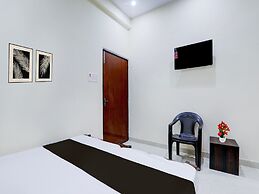 Saver Doublesuper Hotel O Sudhirpur