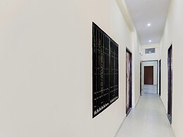 Saver Doublesuper Hotel O Sudhirpur