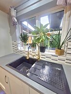 3BR Tropical Escape in Lisburn and Castlereagh