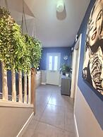 3BR Tropical Escape in Lisburn and Castlereagh