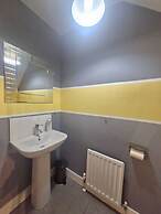 3BR Tropical Escape in Lisburn and Castlereagh