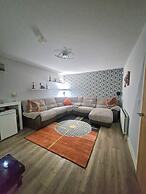 3BR Tropical Escape in Lisburn and Castlereagh
