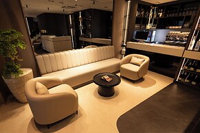 Sapphire Hotel