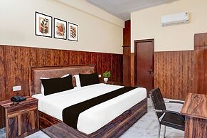 Deluxe Hotel Saffron