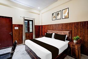 Deluxe Hotel Saffron