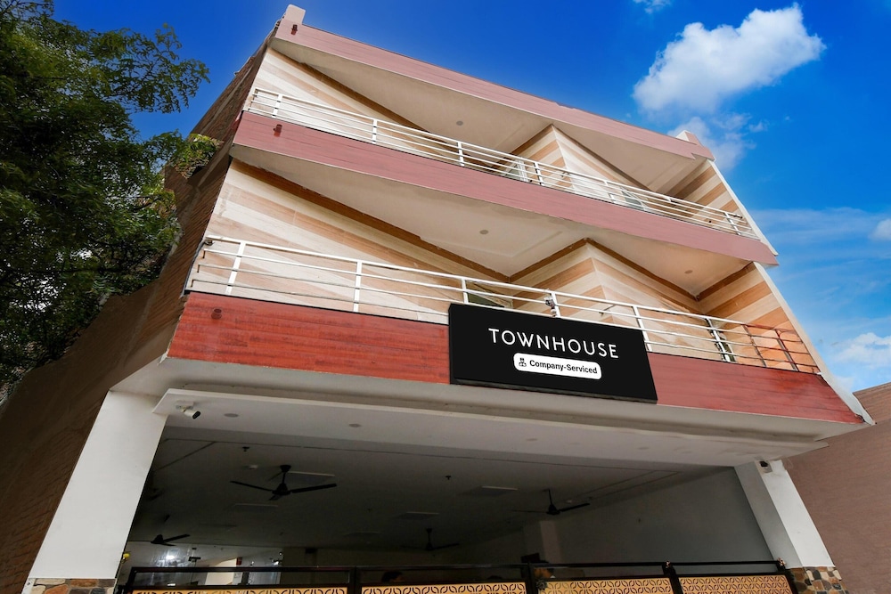 Super Deluxe Room Hotel Budget In