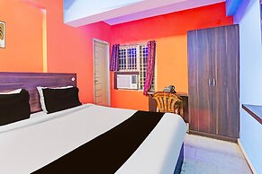 Super Deluxe Room Hotel O Karimnagar