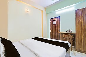 Super Deluxe Room Hotel O Karimnagar