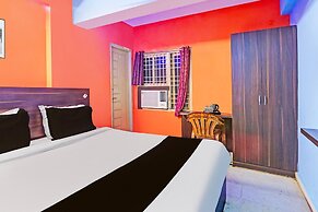 Super Deluxe Room Hotel O Karimnagar