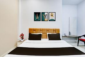 Deluxe Bareilly Near Satellite Bus Stand