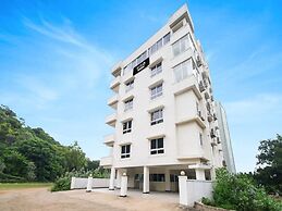 Deluxe Hotel O Vizag IT Hill Rushikonda