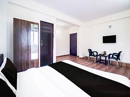 Deluxe Hotel O Vizag IT Hill Rushikonda