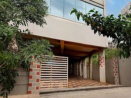 Deluxe Benz Circle Vijayawada