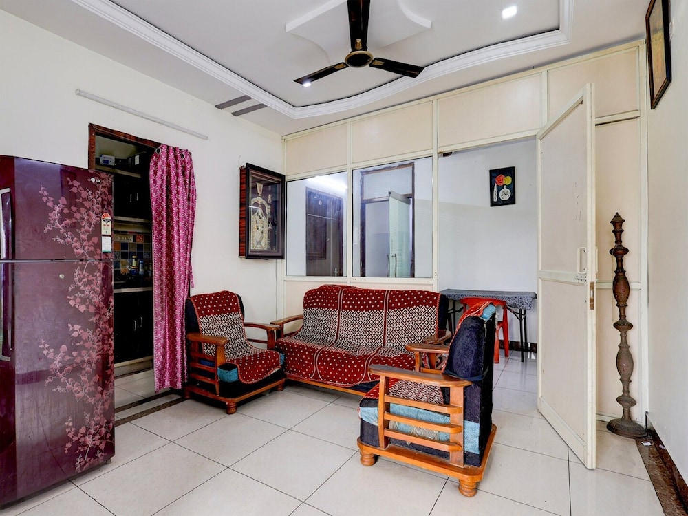 Deluxe Benz Circle Vijayawada