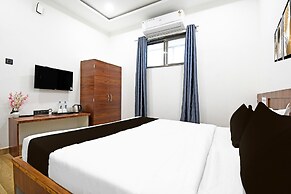 Deluxehotel Anmol Plaza