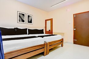 Super Deluxe Room Hotel O Yanam Beach