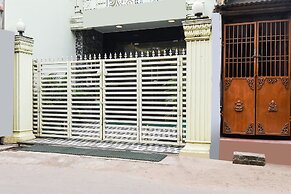Saver Double Hotel Subhadarsan