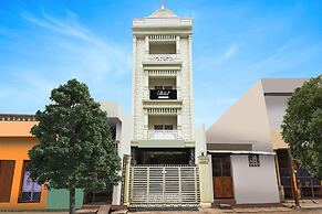 Saver Double Hotel Subhadarsan
