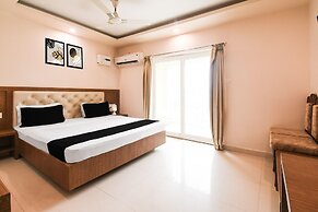 Saver Double Hotel Subhadarsan