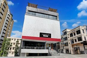 Deluxepentagon Boutique Hotel