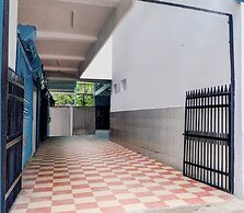 Super Deluxe Room Bhagwan Guest House