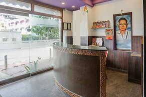 Deluxe Karakambadi BVN Grand