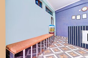Saver Single Sunshine Guest House