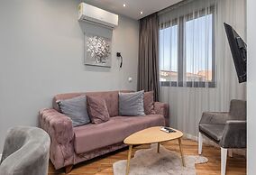 XIO Apartments