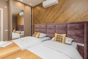 XIO Apartments