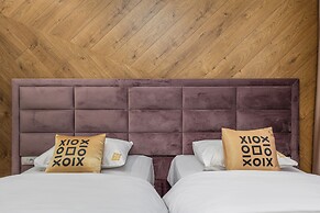 XIO Apartments