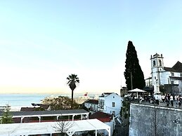 Alfama Premium