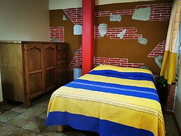 Casa Donaji Guest House