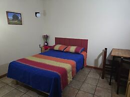 Casa Donaji Guest House