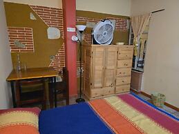 Casa Donaji Guest House