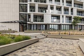 Waterfall City Luxury