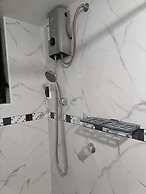 HOSTAL AYLLU CON COCHERA