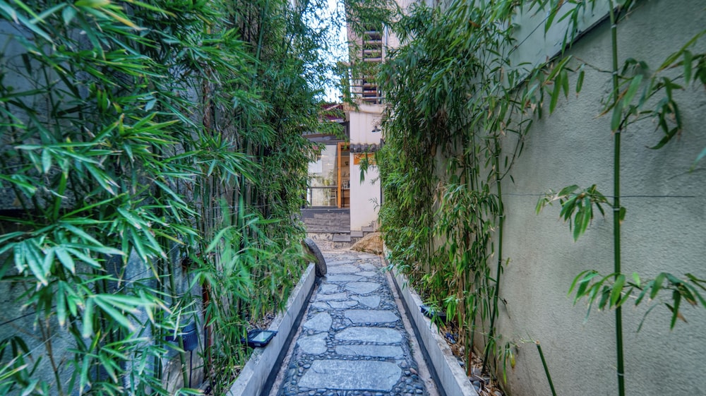 Gongxili - Chujian Hotel