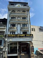 Doris Luxury Hotel